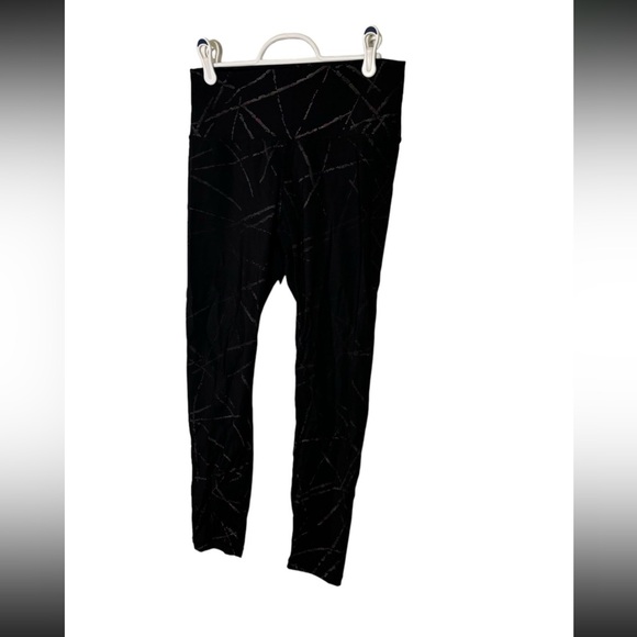Zyia Active Size 8 Black Firecracker Shimmer Light‎ Leggings - Picture 1 of 5